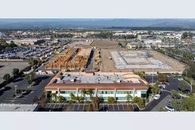 1901 Outlet Center Drive #220, Oxnard, CA 93036 - Photo 1