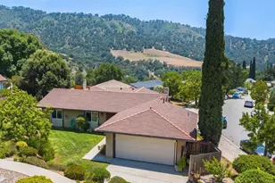 616 E Katherine Ave, Oak View, CA 93022 - Photo 1