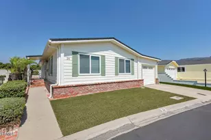 975 W Telegraph Rd, Santa Paula, CA 93060 - Photo 1