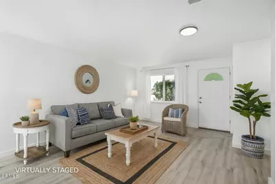 17053 Roscoe Boulevard #6, Northridge, CA 91325 - Photo 1