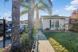 308 Citrus St, Santa Paula, CA 93060 - Photo 1