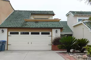 2325 Kingsbridge Ln, Oxnard, CA 93035 - Photo 1