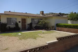 516 N Oak St, Santa Paula, CA 93060 - Photo 1