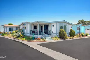 64 Poinsettia Gardens Dr, Ventura, CA 93004 - Photo 1