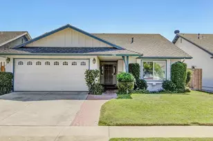 11546 Wyandotte St, Los Angeles, CA 91605 - Photo 1