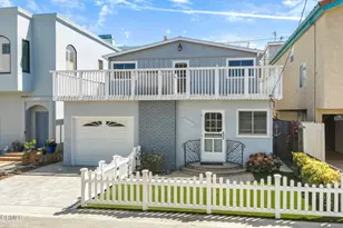 332 Sunset Dr, Oxnard, CA 93035 - Photo 1