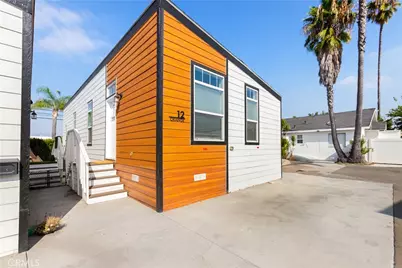 8250 Lankershim Blvd #10, North Hollywood, CA 91605 - Photo 1