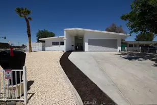 14163 Wimbleton Dr, Victorville, CA 92395 - Photo 1