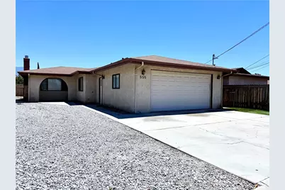 555 S Hewitt Street, San Jacinto, CA 92583 - Photo 1