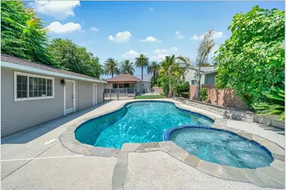 1508 Locust Street, Pasadena, CA 91106 - Photo 1