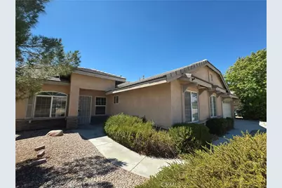 15943 Oak Court, Victorville, CA 92395 - Photo 1