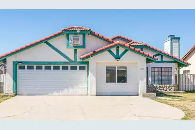 1453 S Palm Avenue, Hemet, CA 92543 - Photo 1