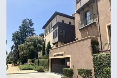 378 W Green Street #131, Pasadena, CA 91105 - Photo 1