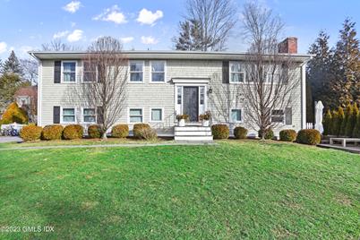 6 Meadowbank Road, Old Greenwich, CT 06870 - Photo 1