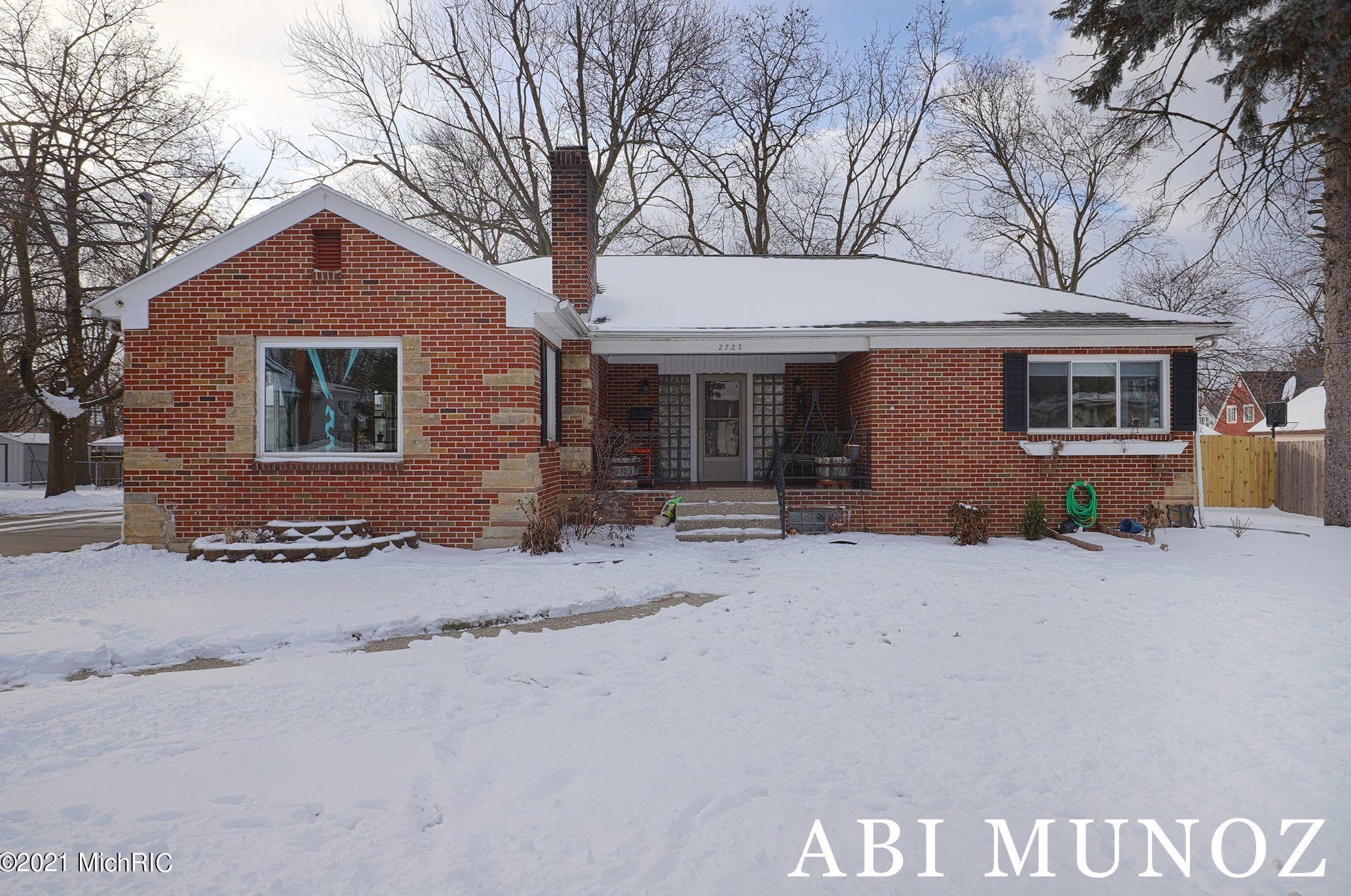 2723 Wyoming Ave, Wyoming, MI 49519 MLS 21003273 Coldwell Banker