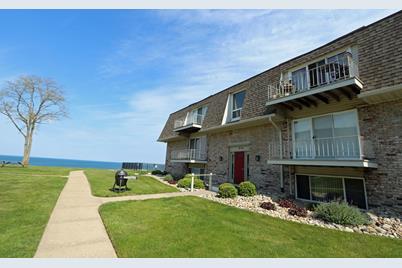 3620 Lakeshore Drive #F4 - Photo 1