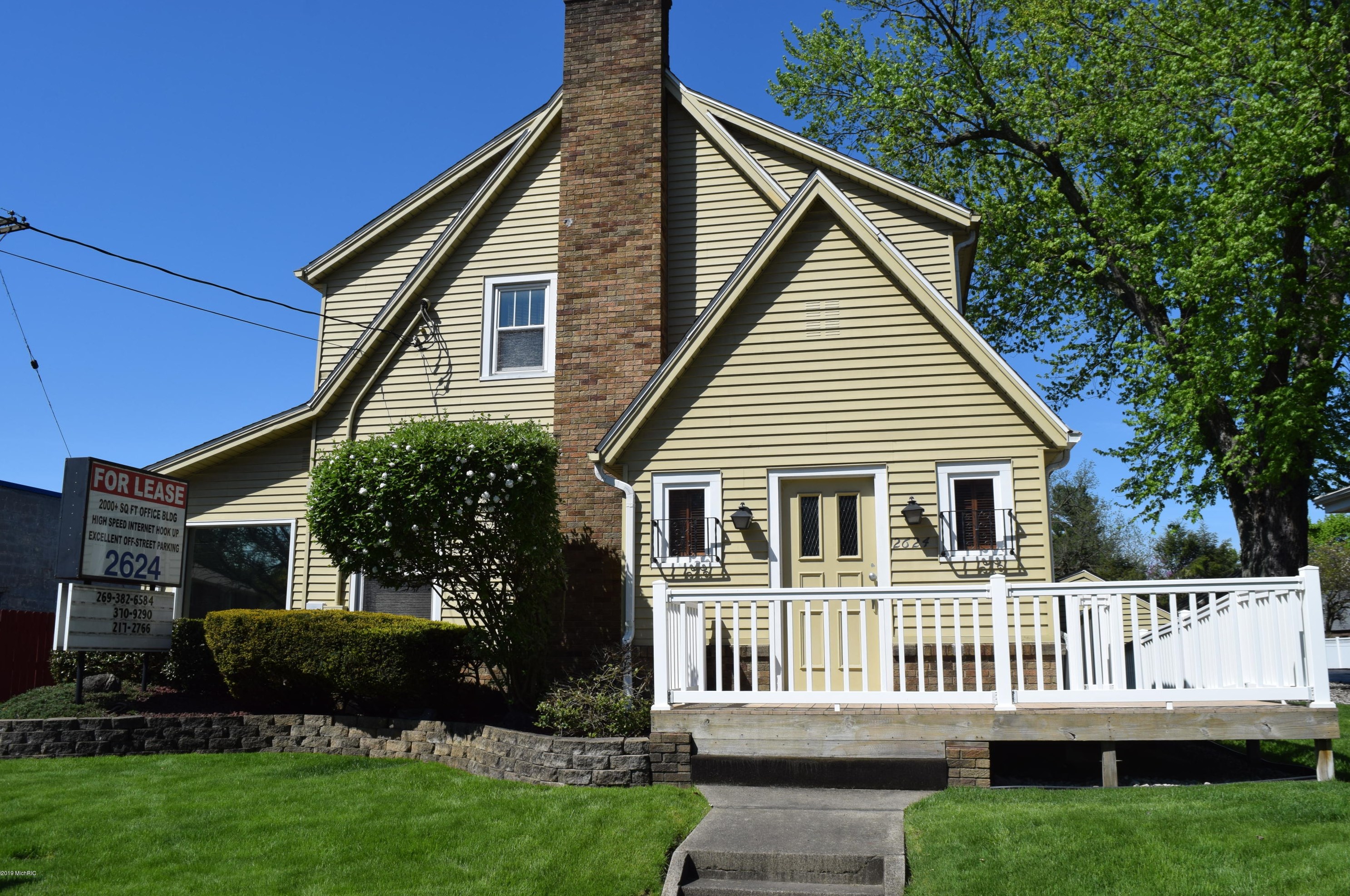 2624 Portage Street, Kalamazoo, MI 49001