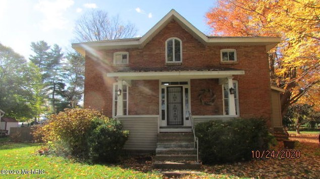 122 Prentiss St, Allen, MI 49227-9300