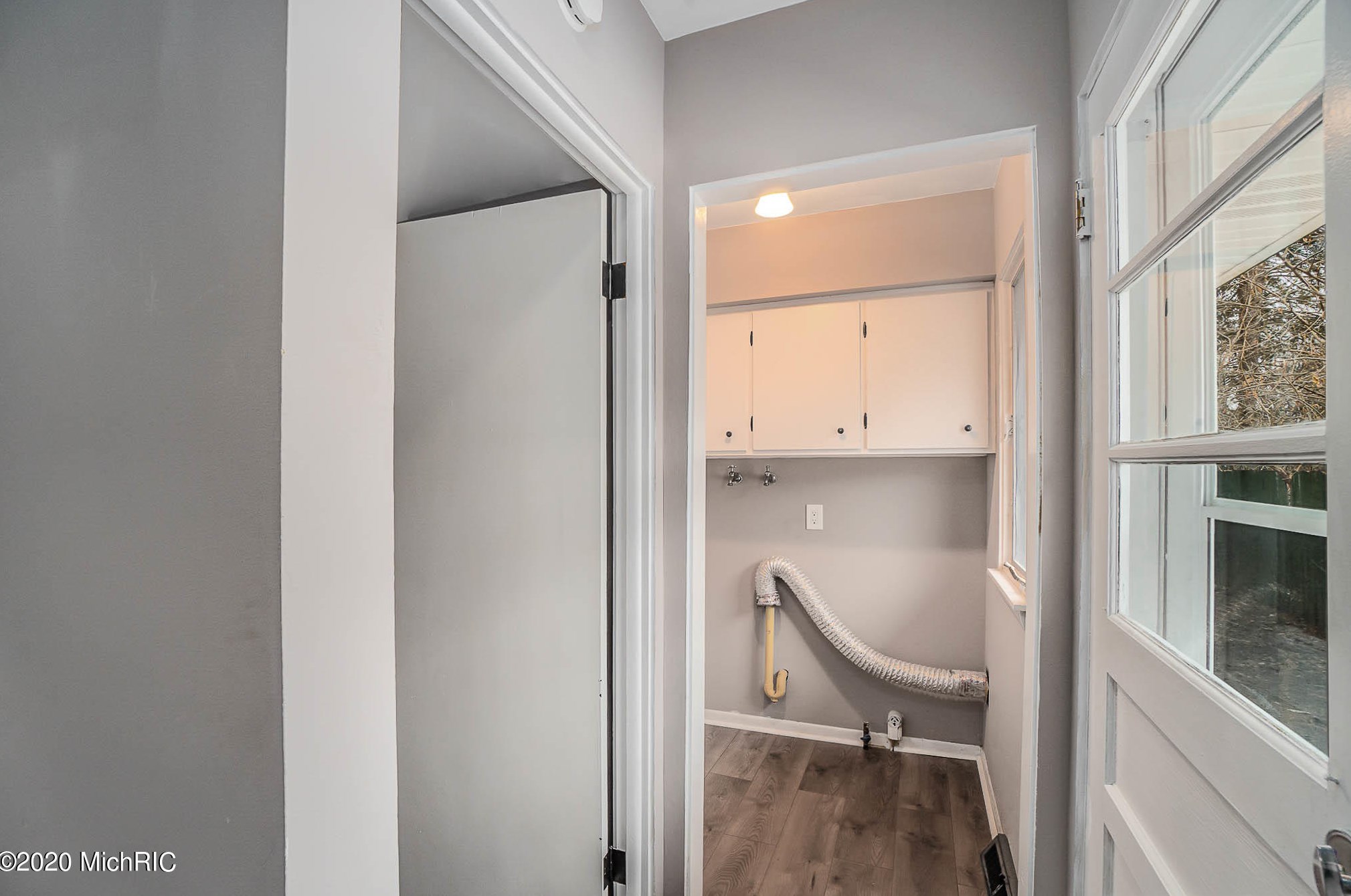 2515 Mcewan St, Saginaw MI 48602-3548 exterior