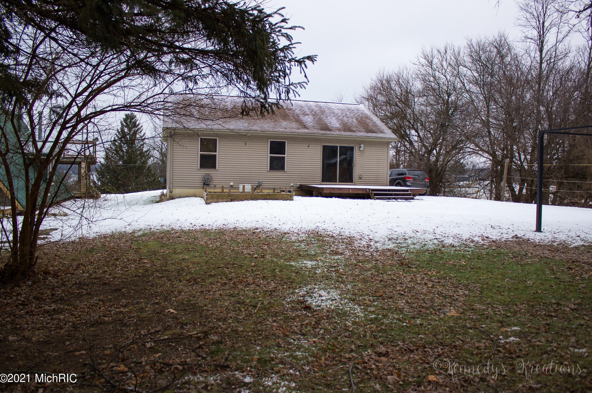 11581 E Chicago Rd, Jerome, MI 49249