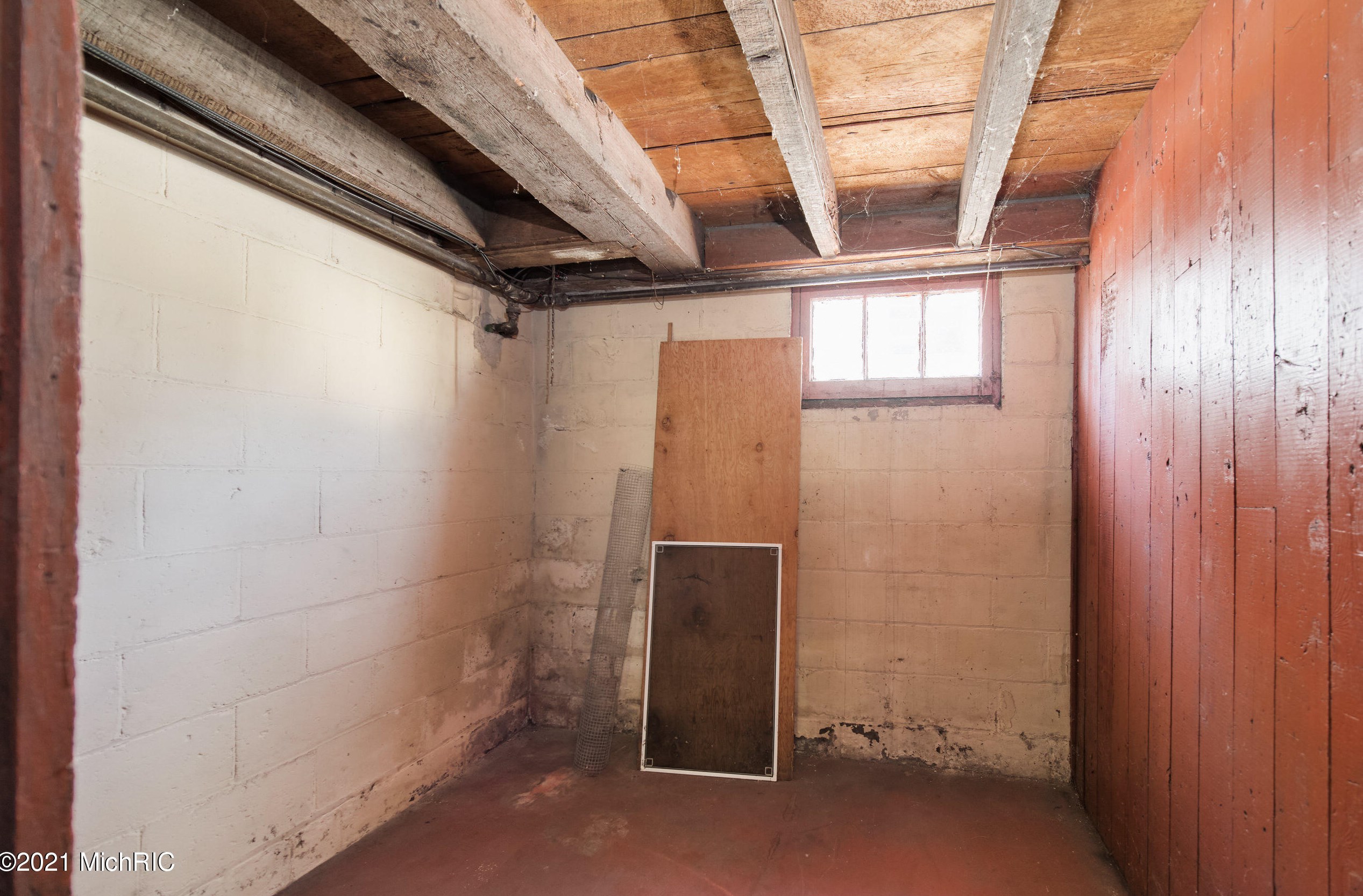 158 Taylor St, Stronach MI 49660-1251 exterior