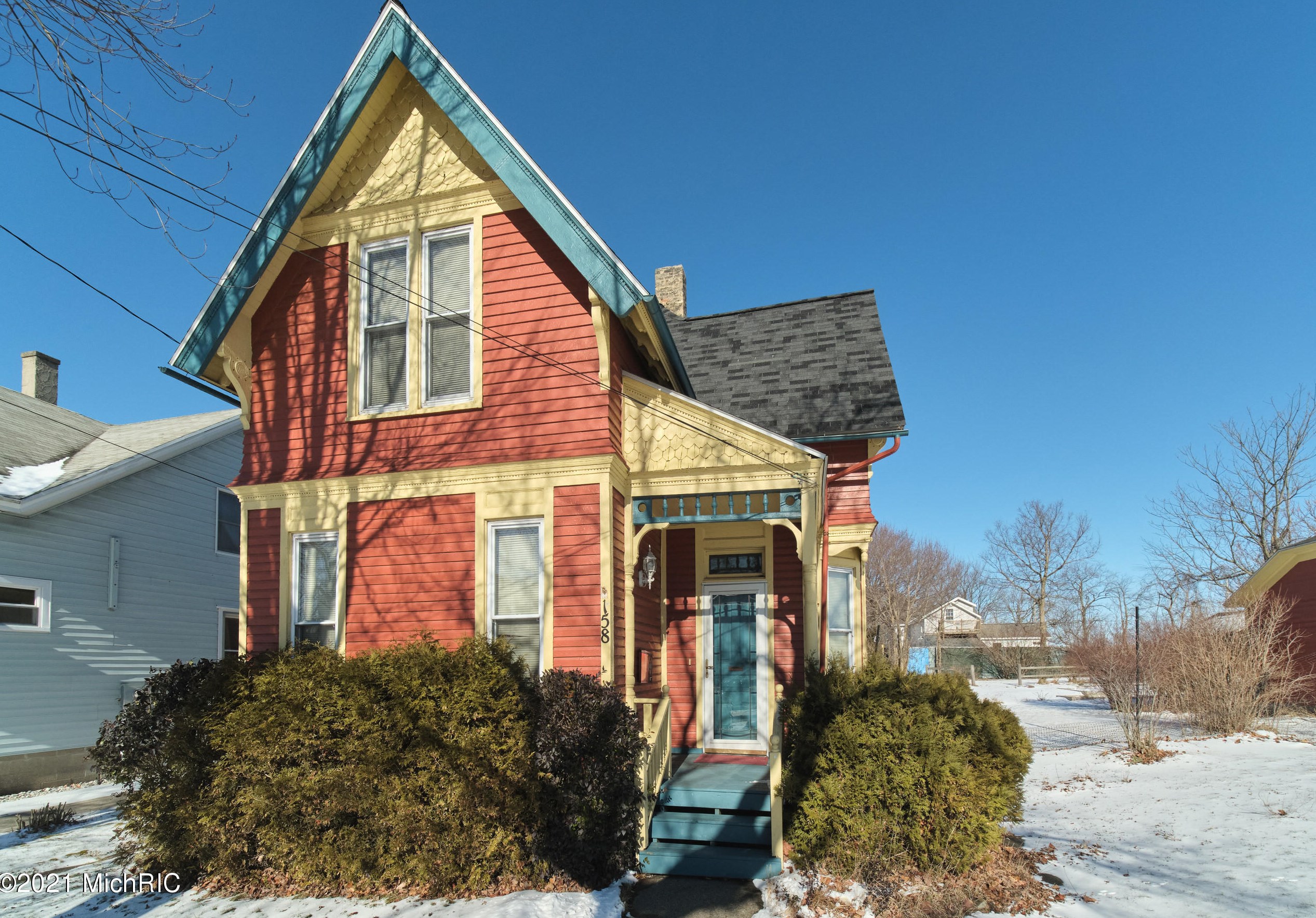 158 Taylor St, Stronach MI 49660-1251 exterior