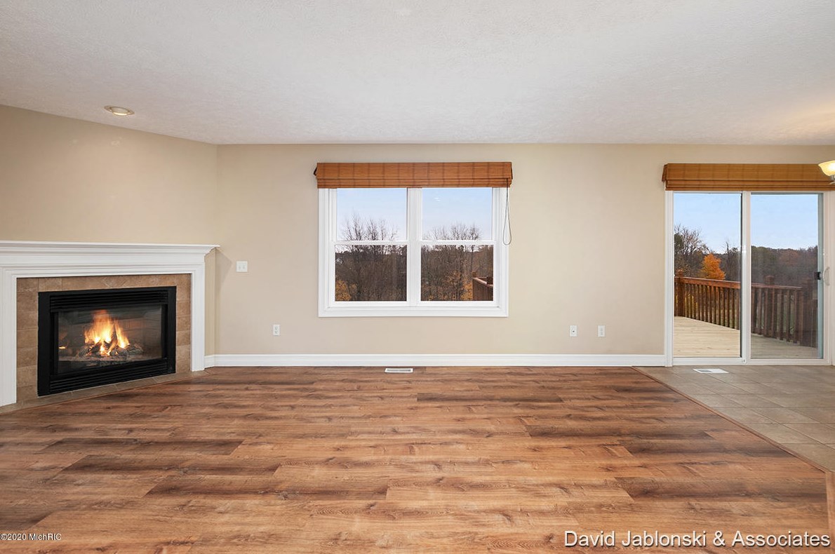 4483 Chicory Ct, Wayland MI 49348-8921 exterior