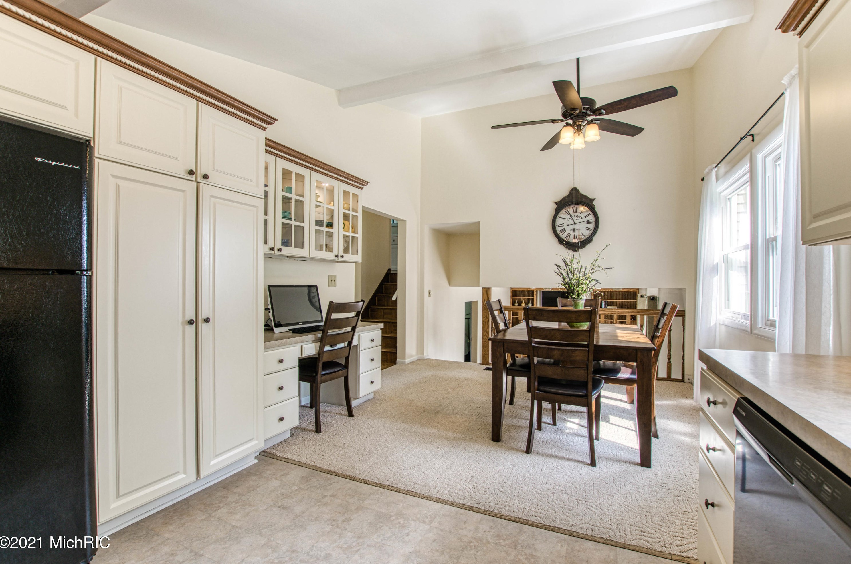 11350 Phelps Ave, Sparta MI 49345-9797 exterior