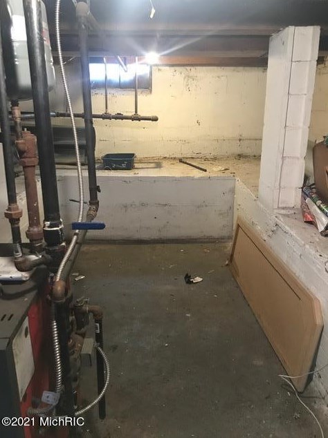 742 Maple St, Niles MI 49120-3256 exterior