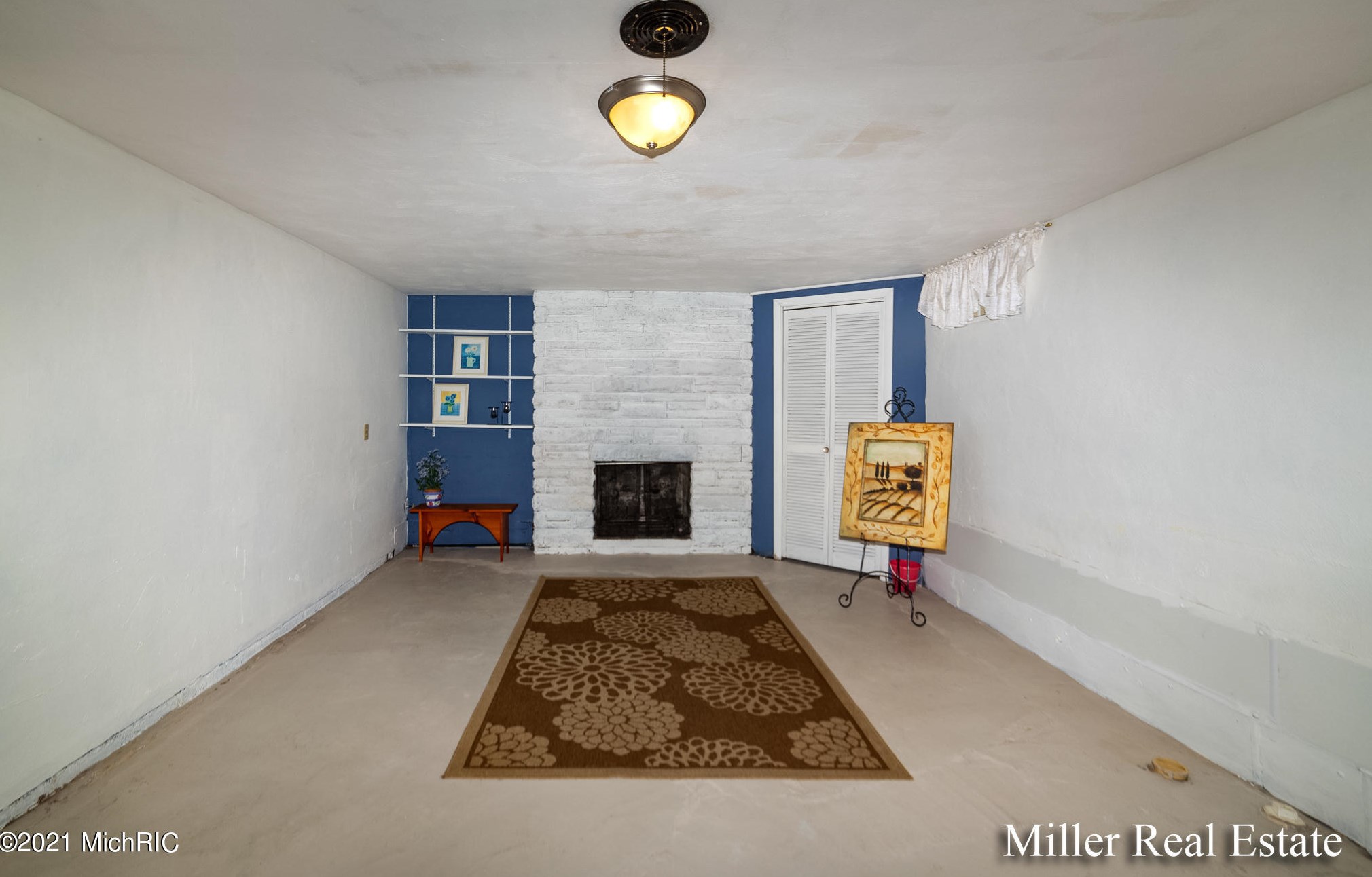 9042 M43, Delton MI 49046-9499 exterior