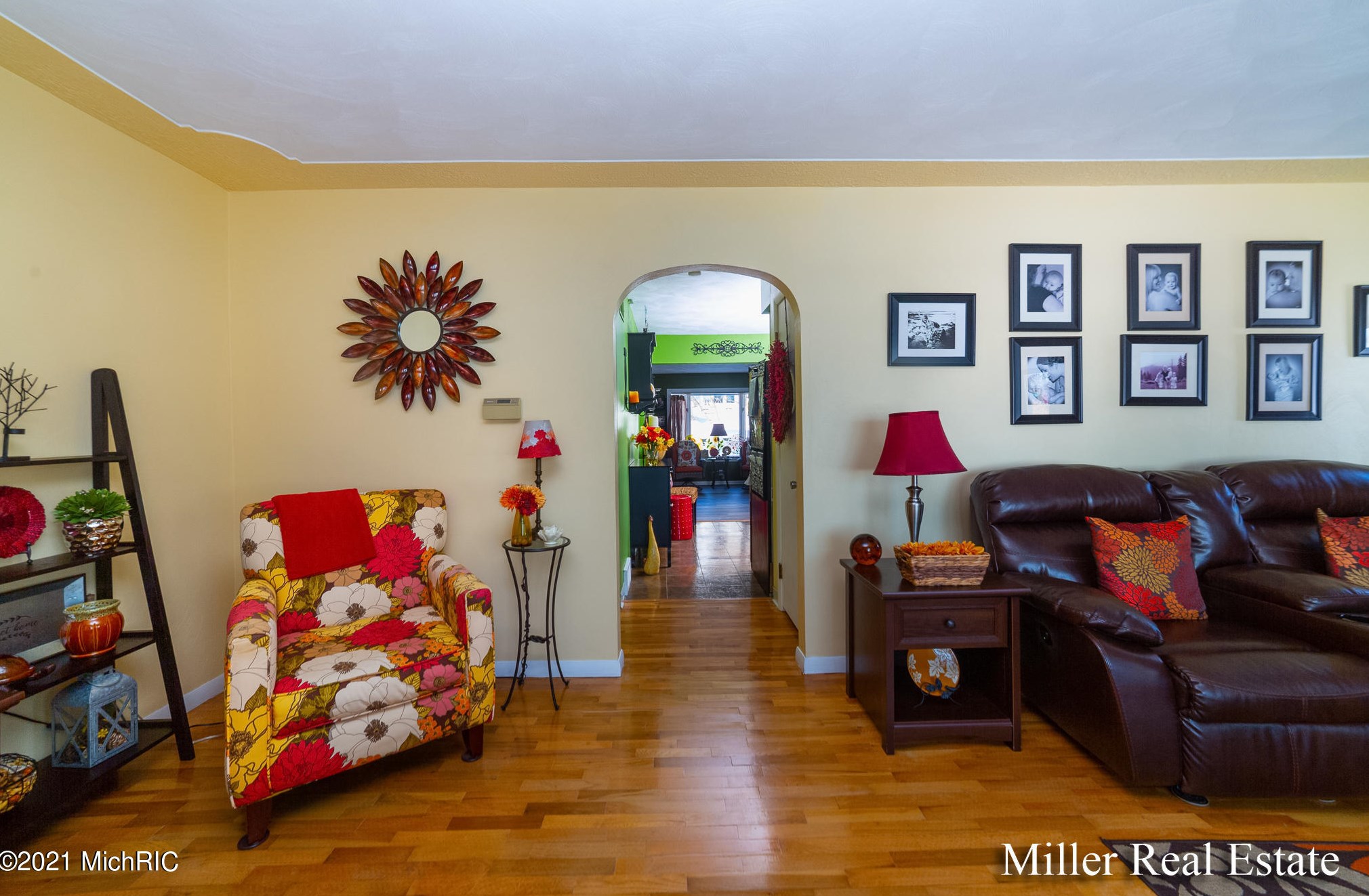 9042 M43, Delton MI 49046-9499 exterior