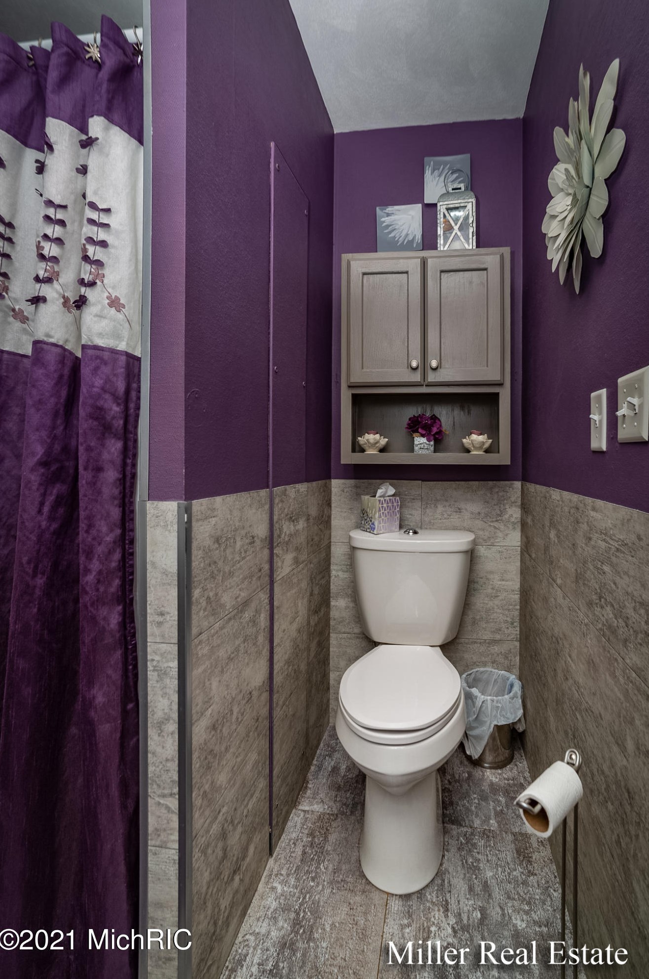 9042 M43, Delton MI 49046-9499 exterior