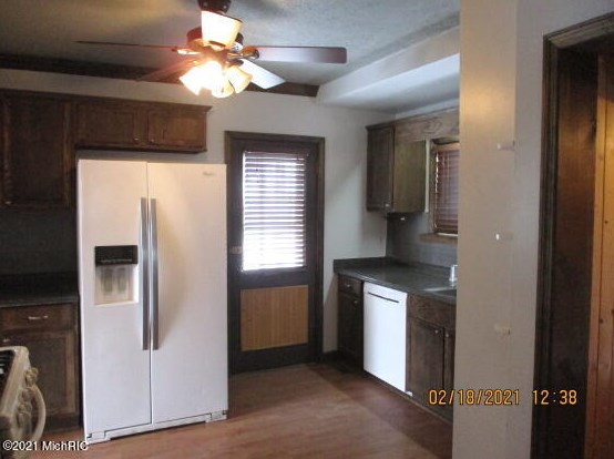 316 Emmons St, Niles MI 49120-2823 exterior