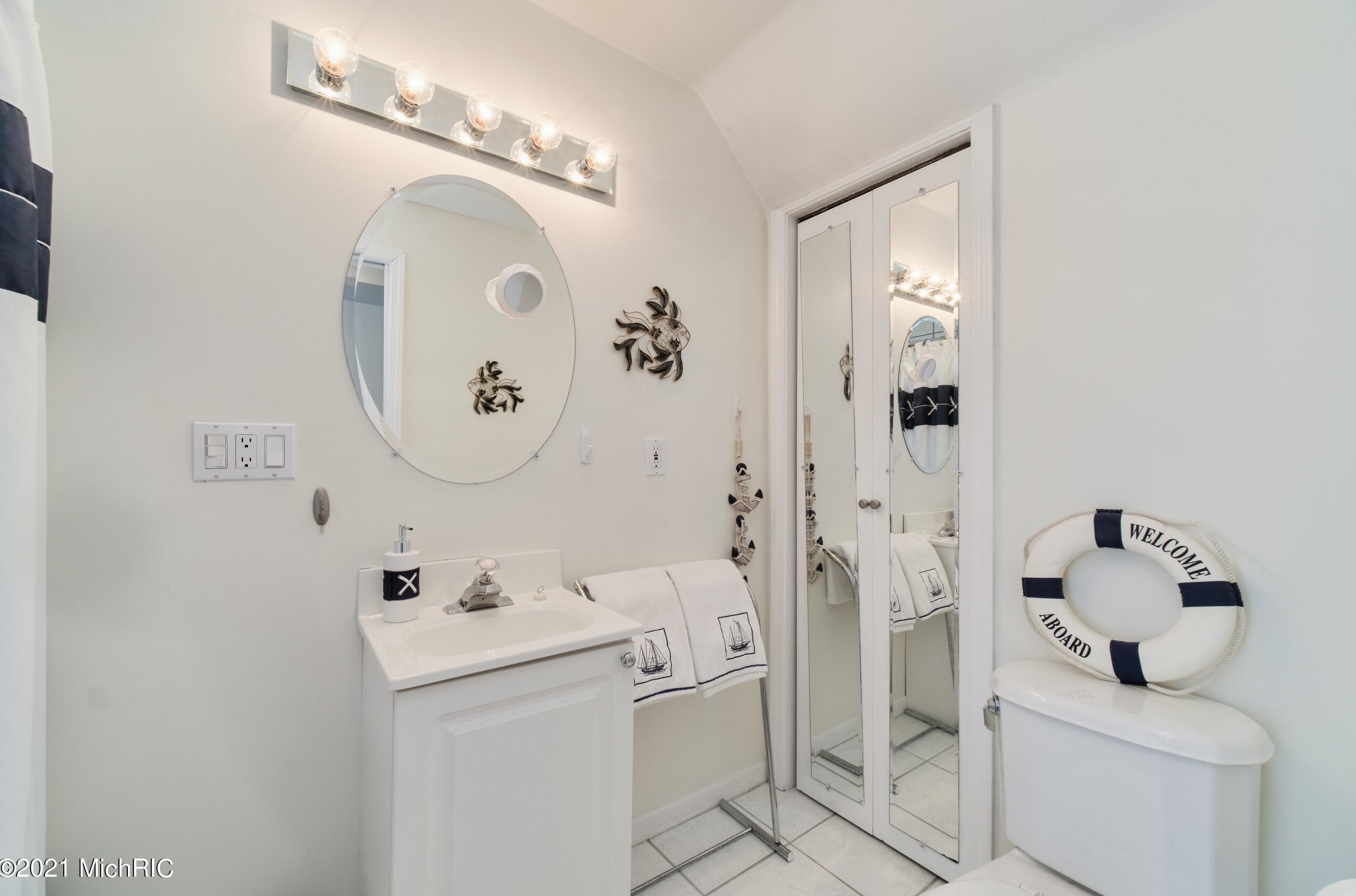 110 Charter Ct, Stronach MI 49660-3511 exterior