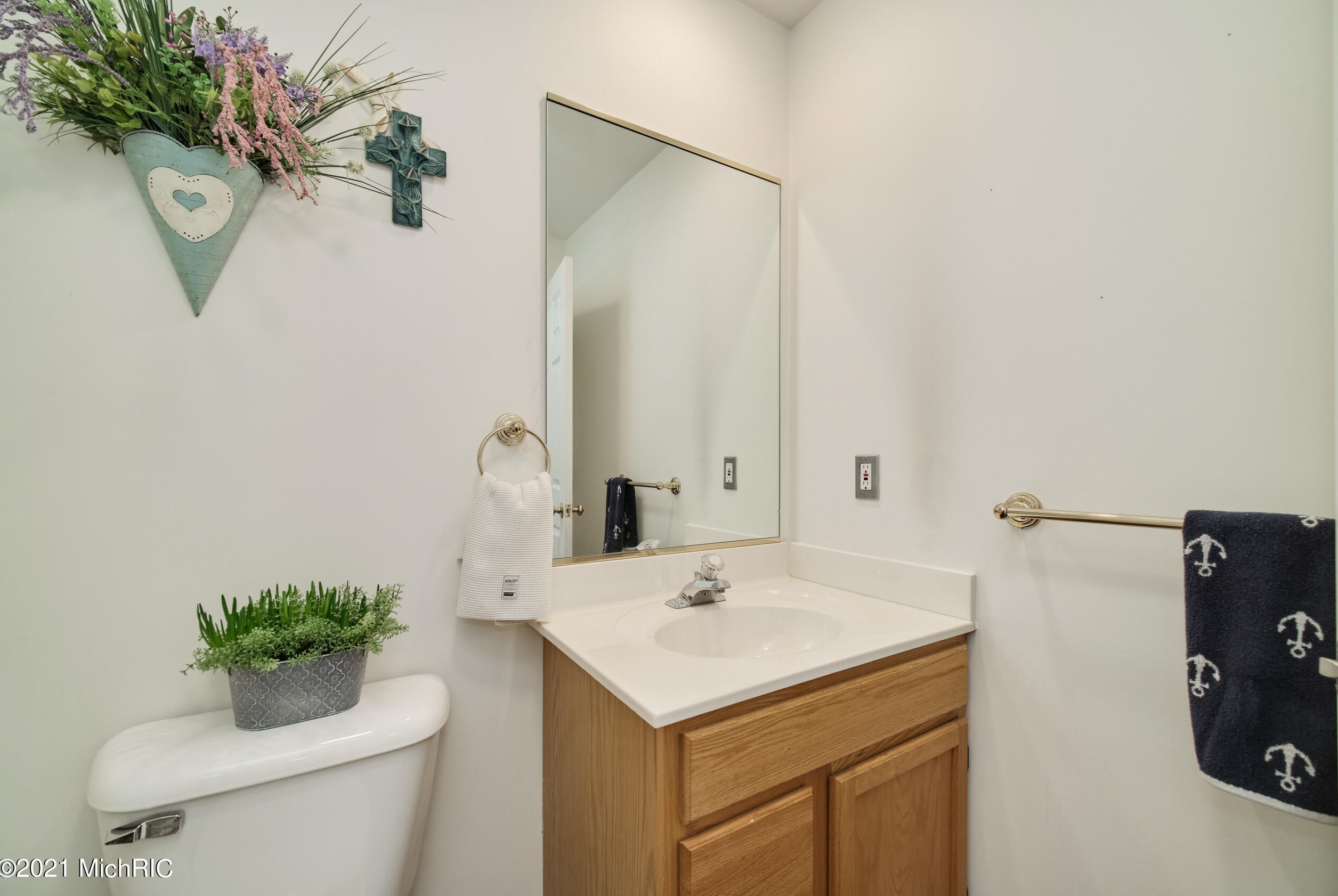 110 Charter Ct, Stronach MI 49660-3511 exterior