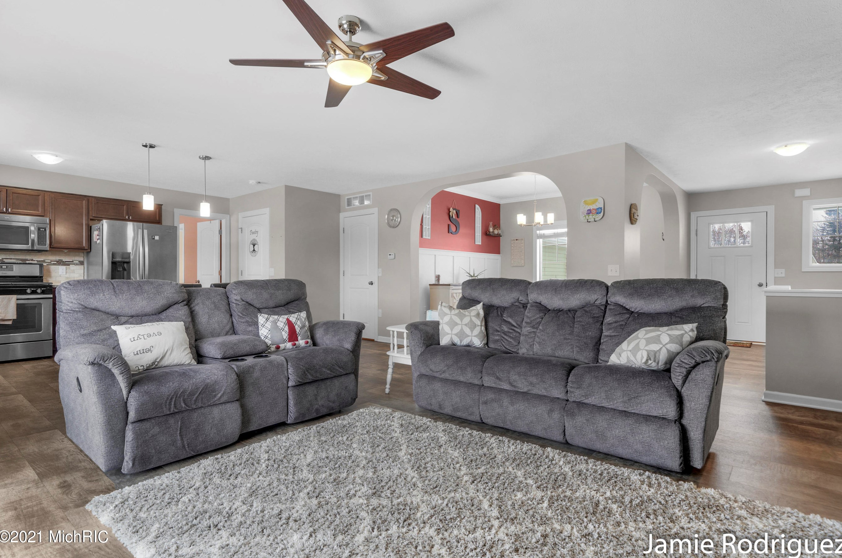 11734 Echo Ridge Dr, Sparta MI 49345-8121 exterior