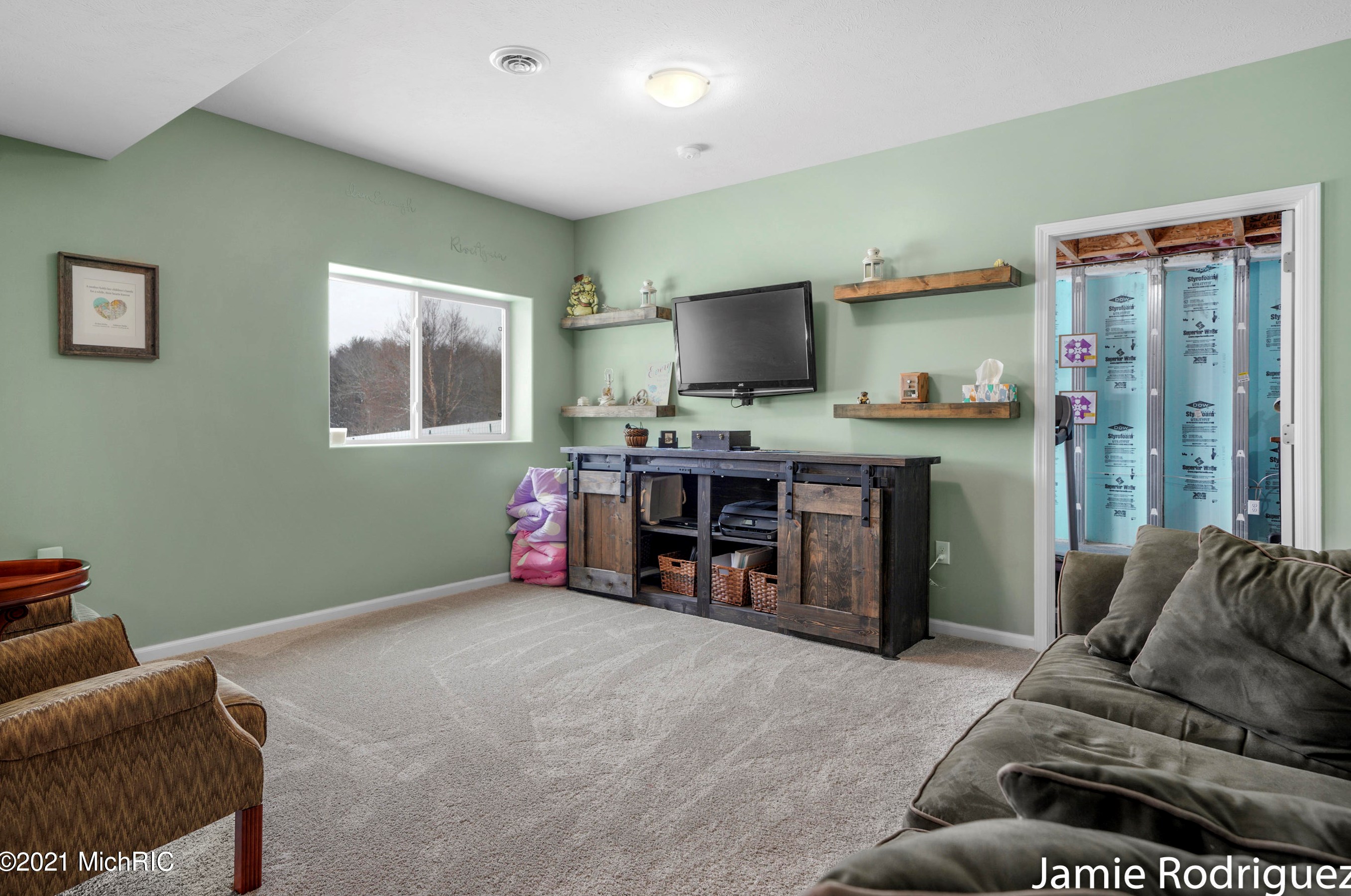 11734 Echo Ridge Dr, Sparta MI 49345-8121 exterior