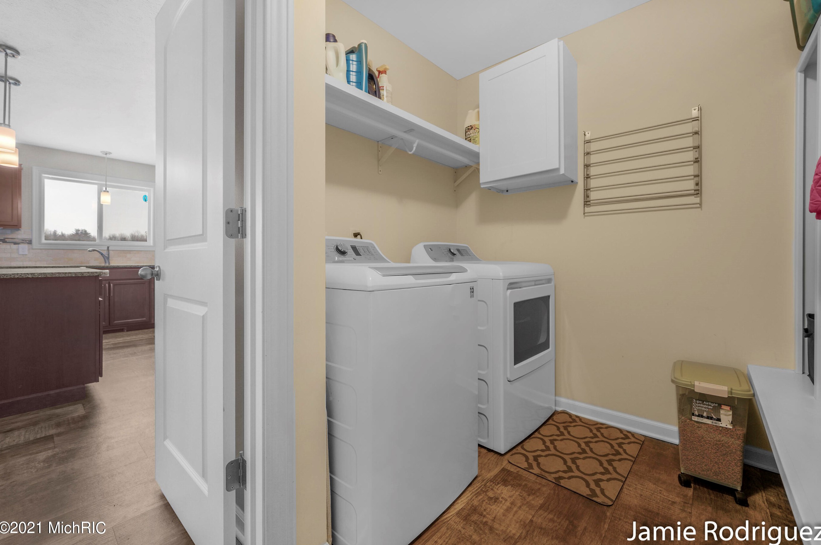 11734 Echo Ridge Dr, Sparta MI 49345-8121 exterior