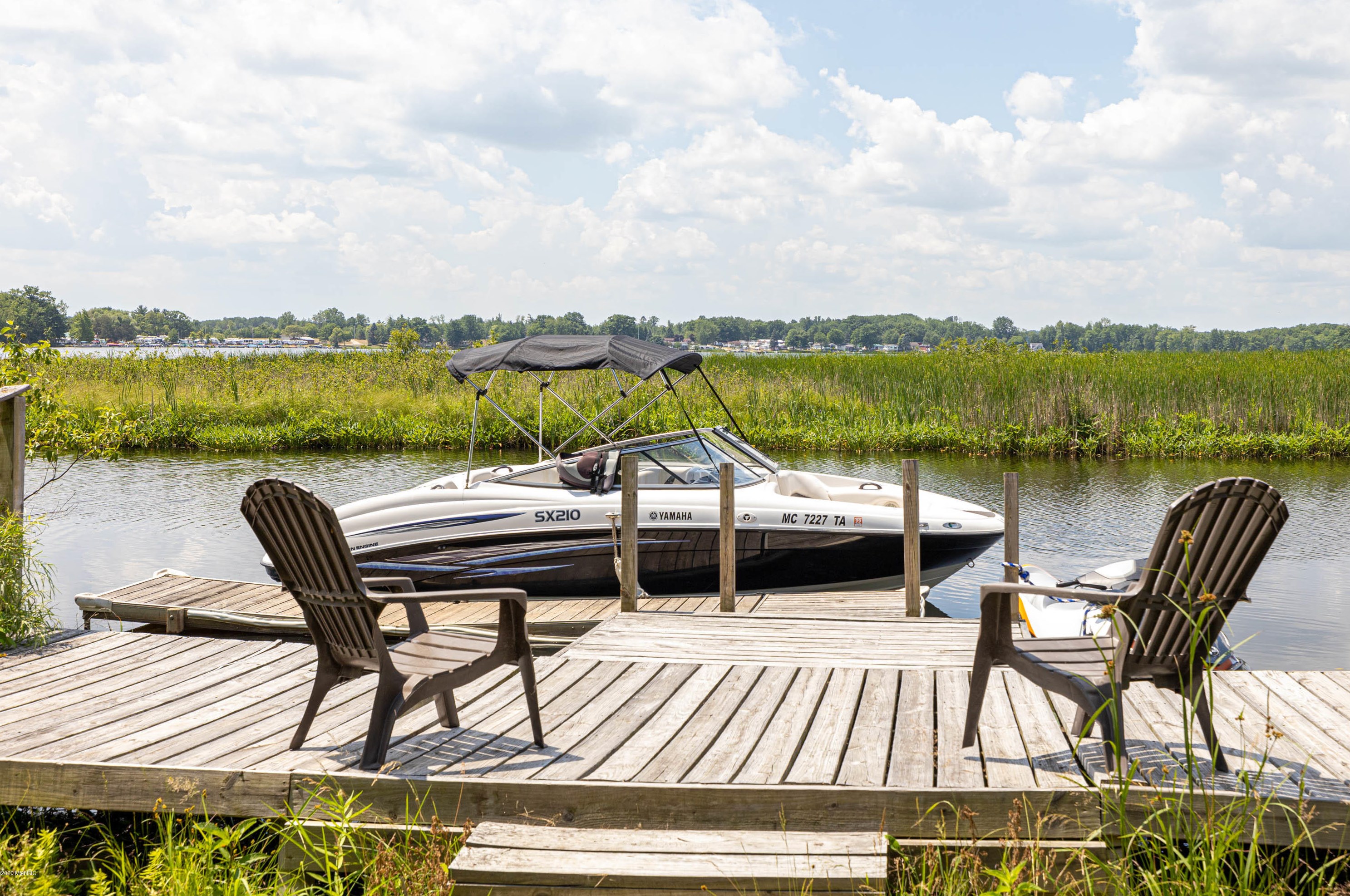 17281 Summit St, Barryton, MI 49305