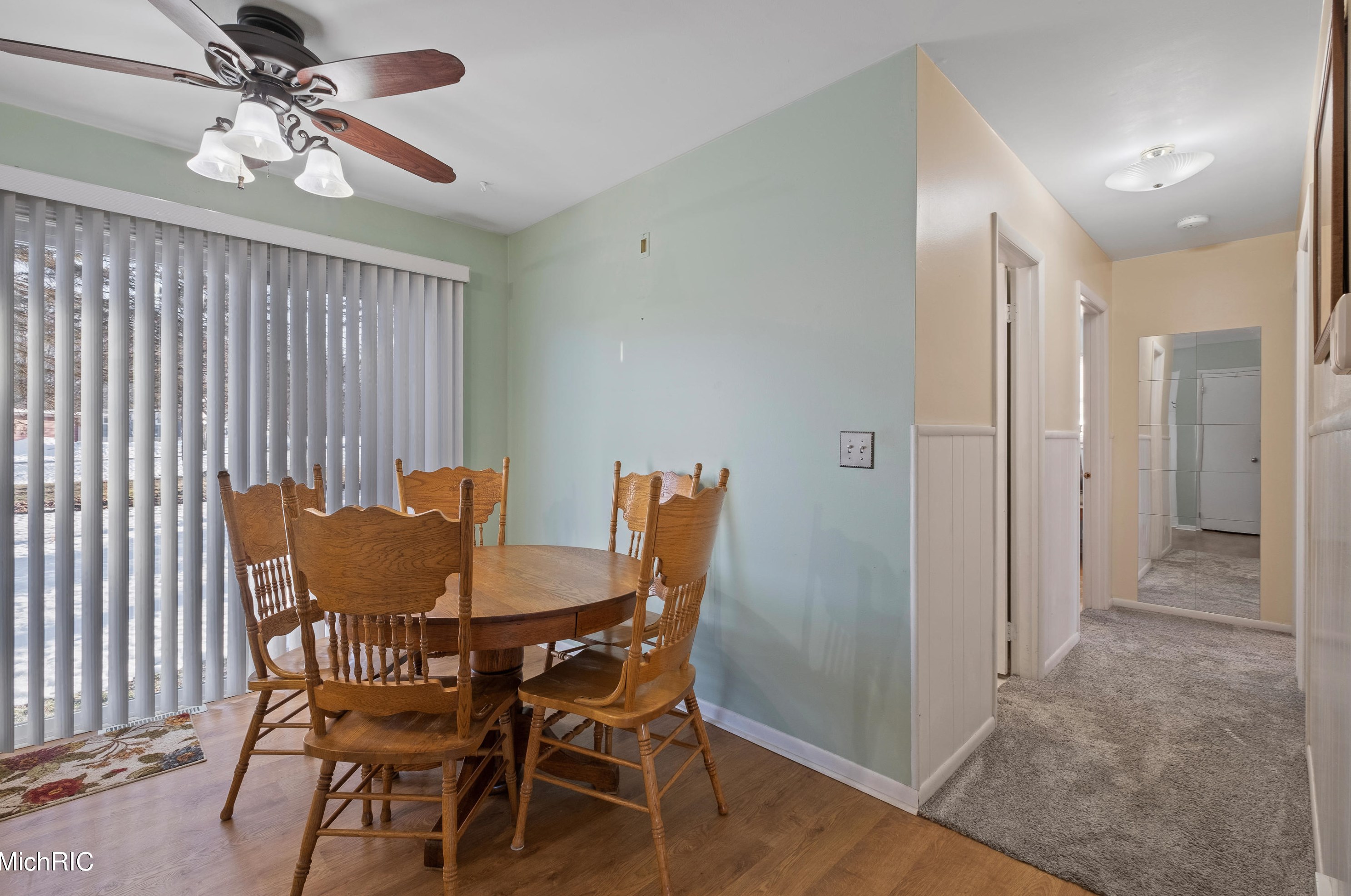 60 Wyandotte Ct, Saranac MI 48881-9509 exterior