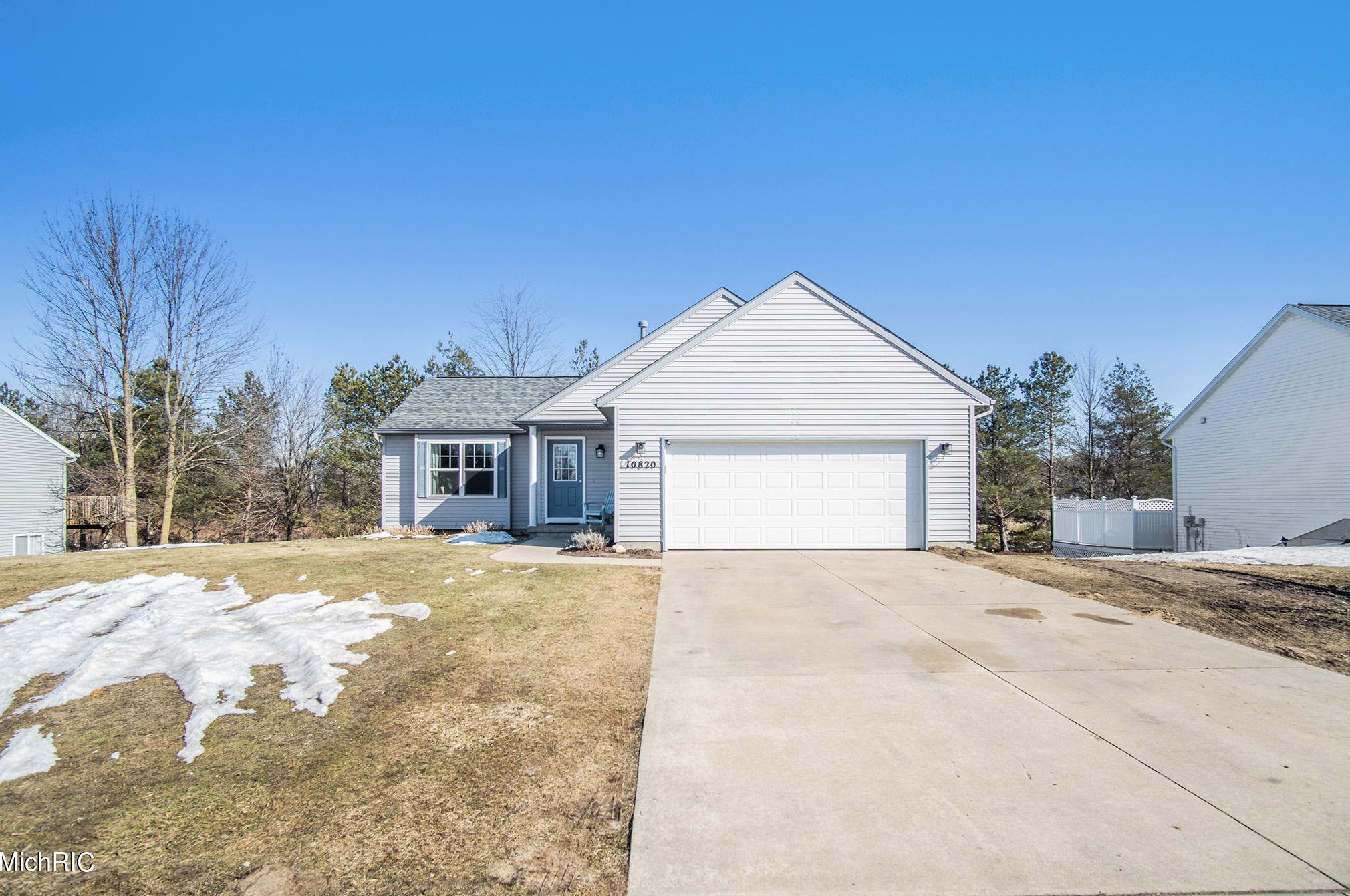 10820 Melanie Dr, Allendale, MI 49401-8604