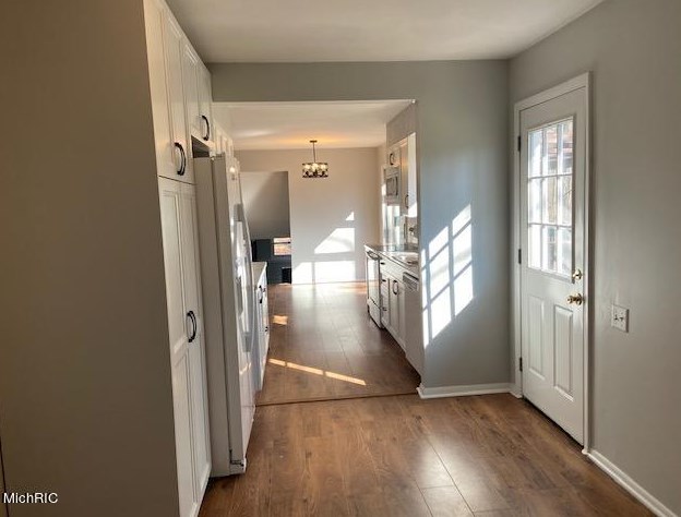 37137 30 St, Paw Paw MI 49079-9422 exterior