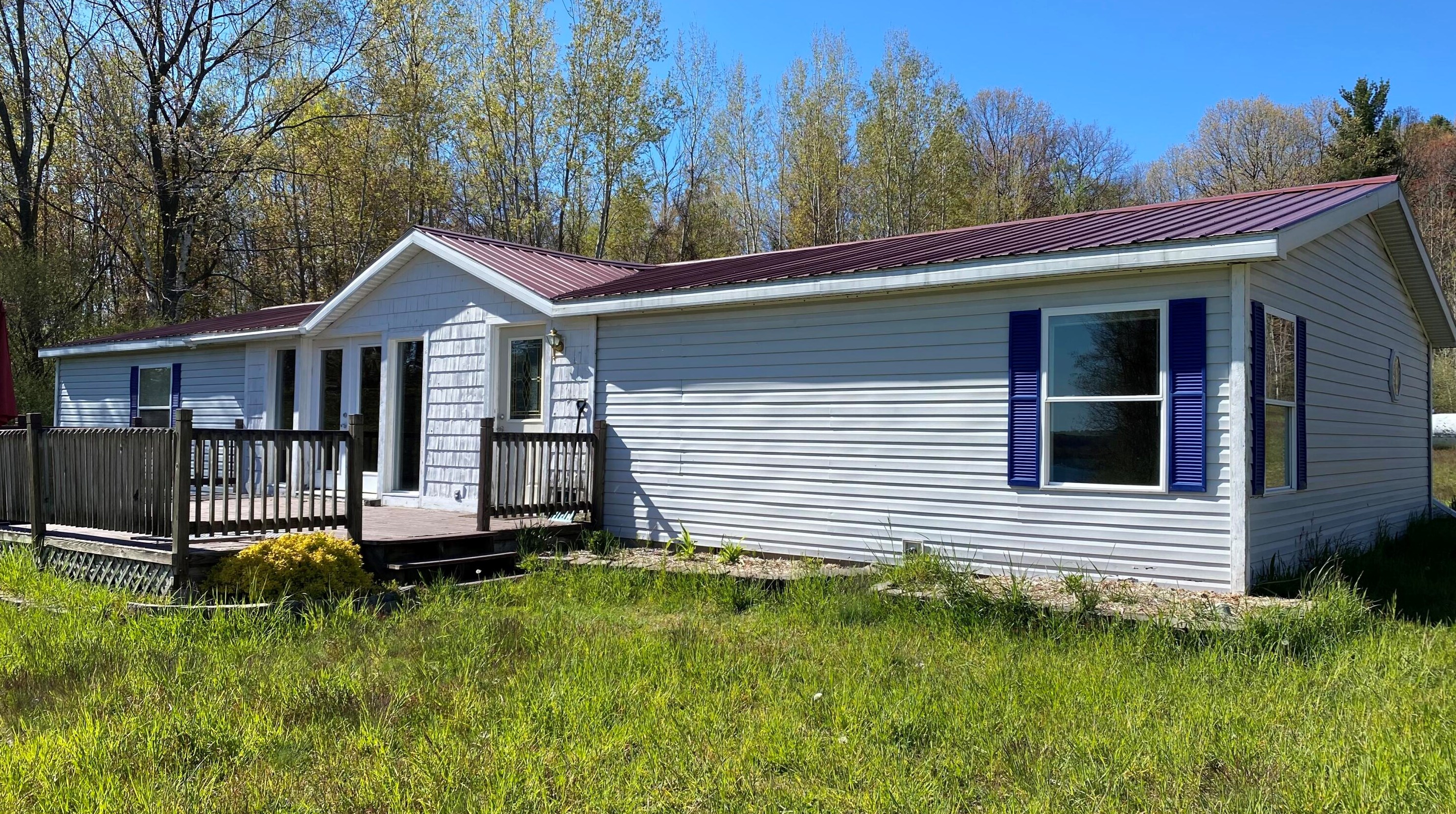 9079 Northwood Hwy, Onekama, MI 49675