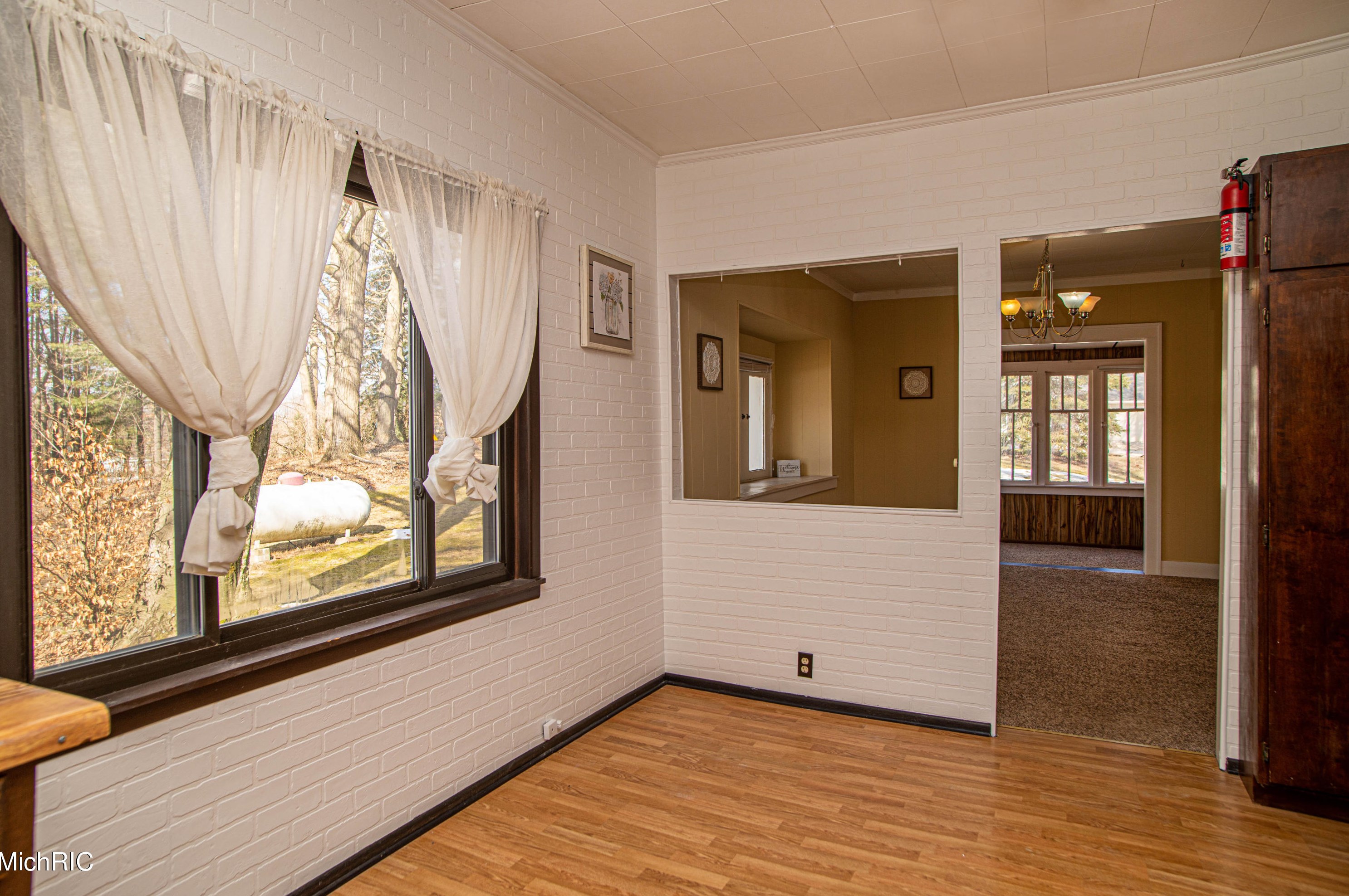 2064 140th Ave, Dorr MI 49323-9586 exterior