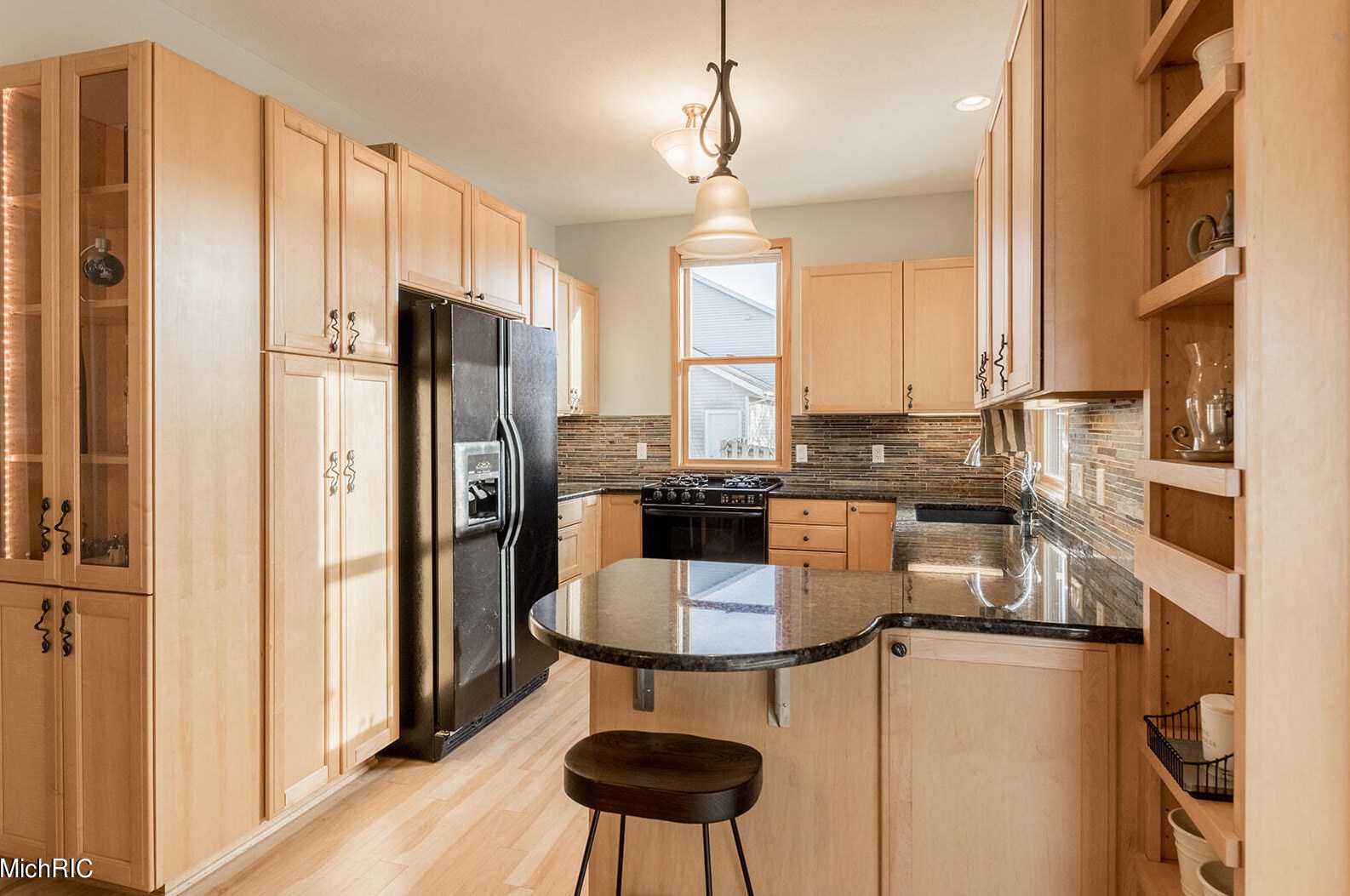 9027 Alanada Dr, Caledonia MI 49316-8455 exterior