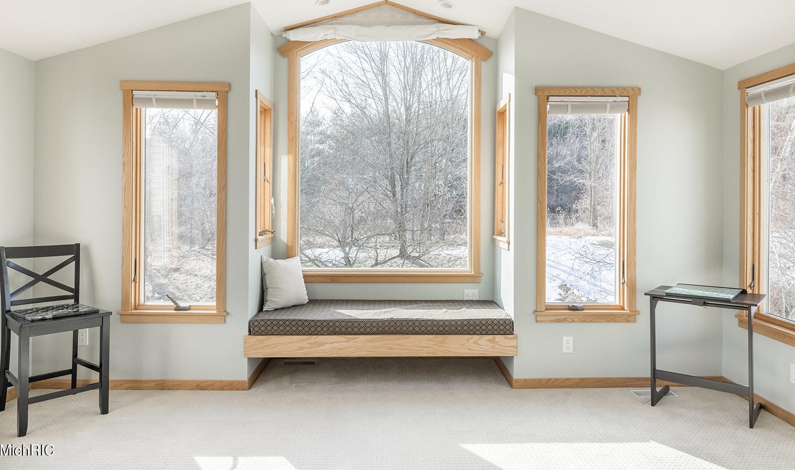 9027 Alanada Dr, Caledonia MI 49316-8455 exterior