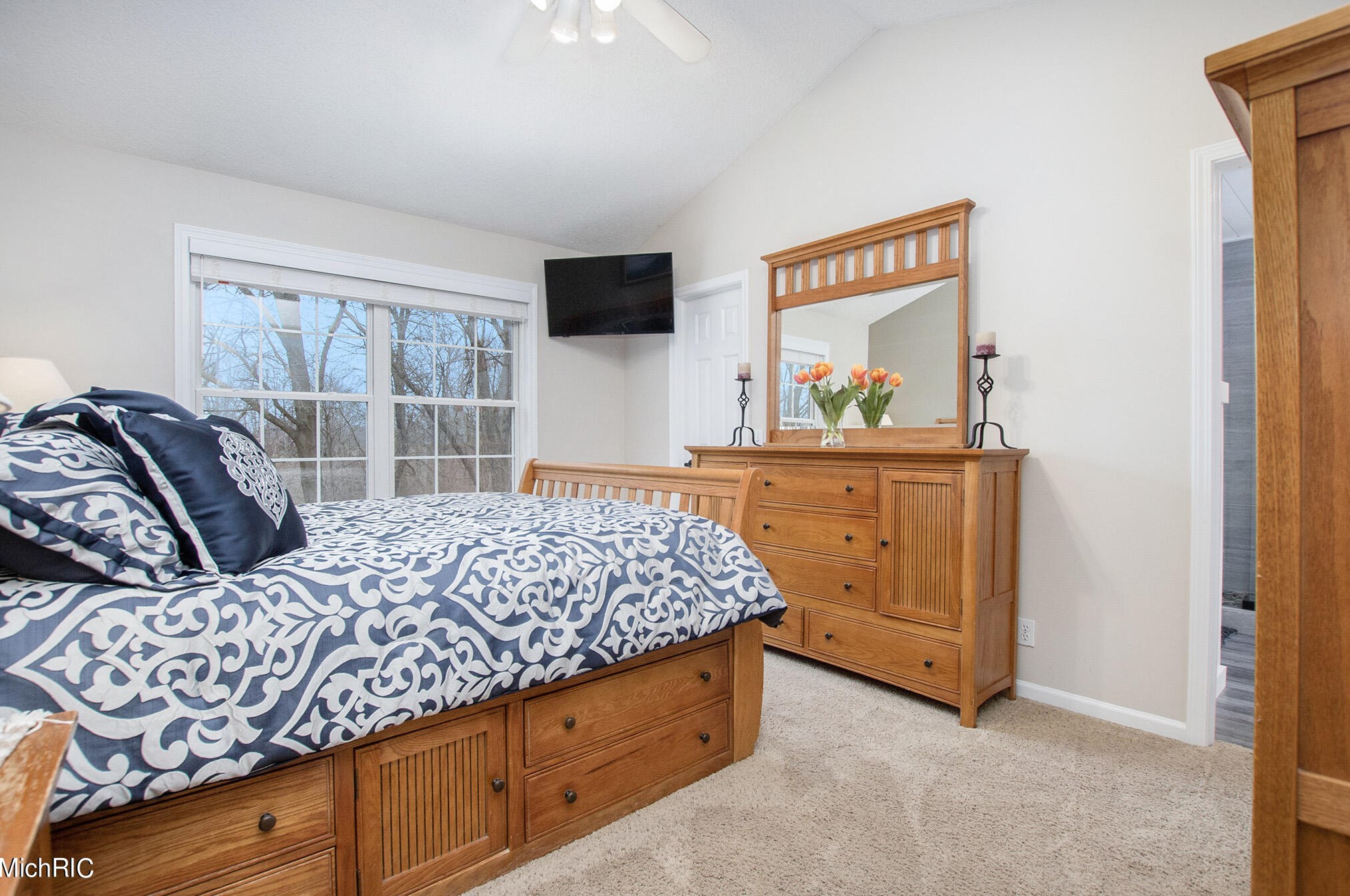 16100 Louis Ln, Spring Lake MI 49456-2200 exterior