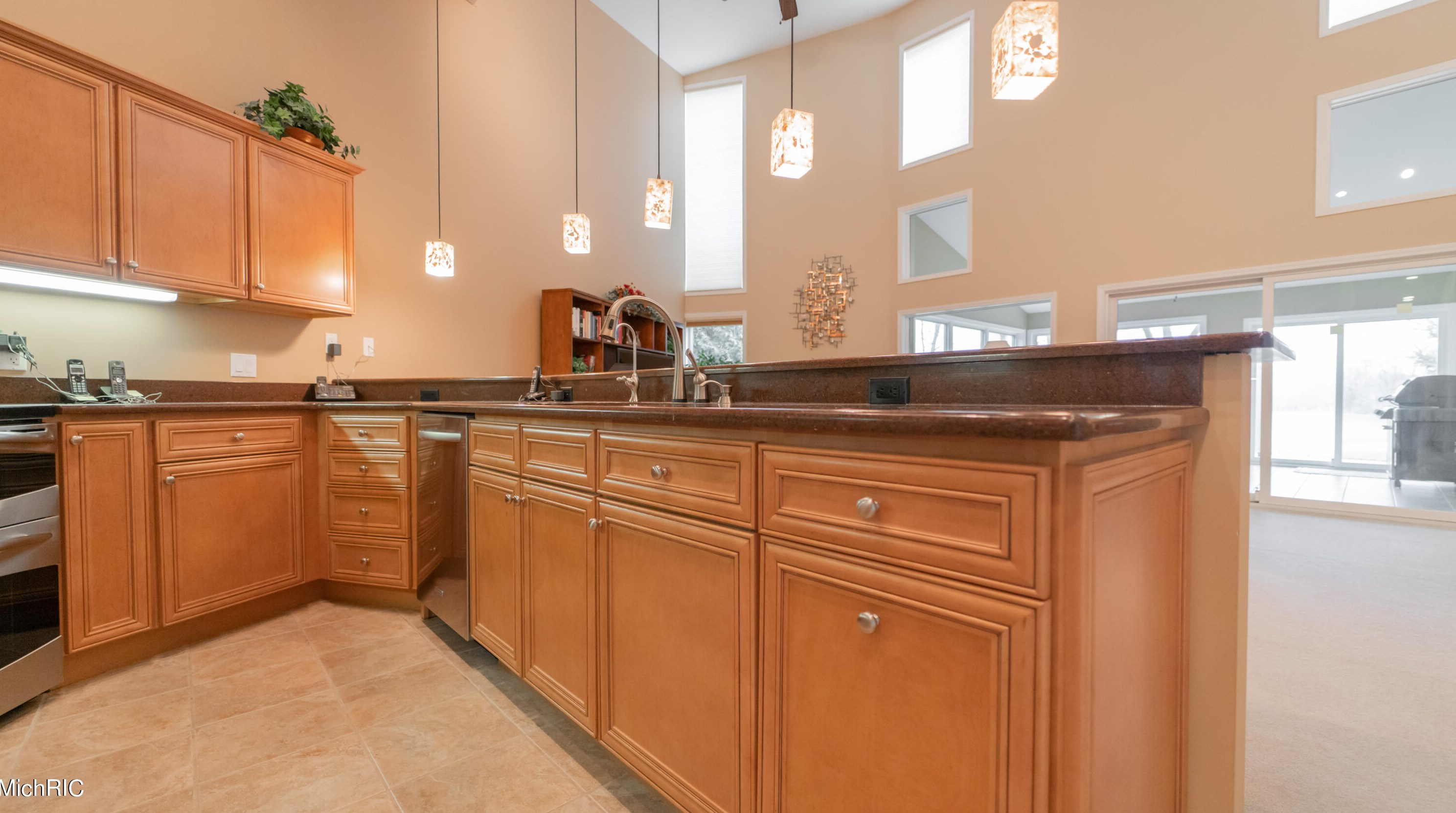 3006 Palmer Ave, La Porte, IN 46350-7093