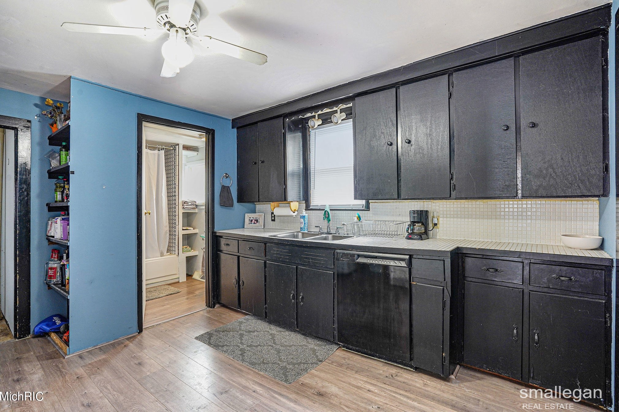 662 Fremont Ave, Grand Rapids MI 49504-4314 exterior