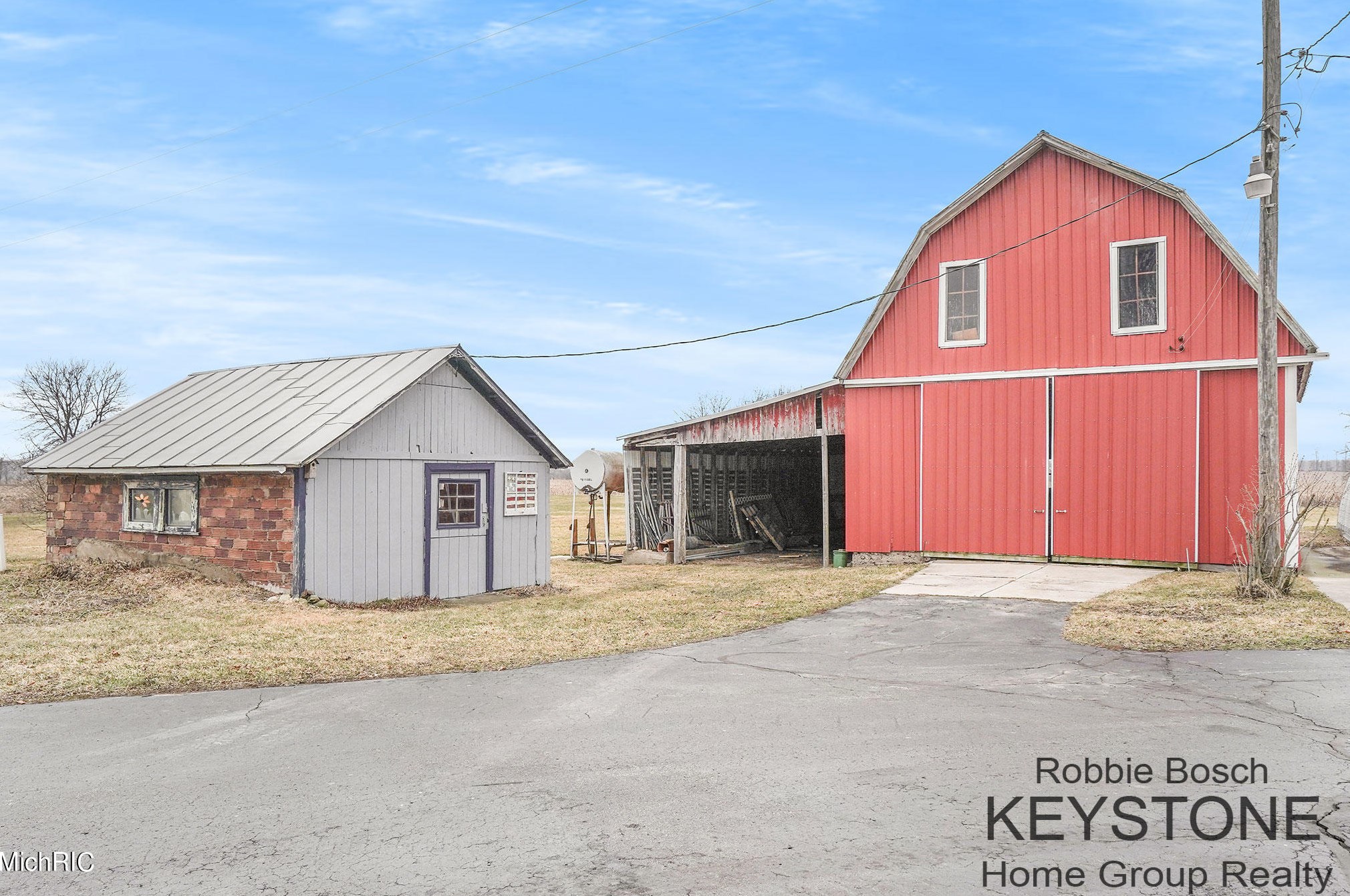 10659 Cherry Vly Ave, Caledonia MI 49316-8222 exterior